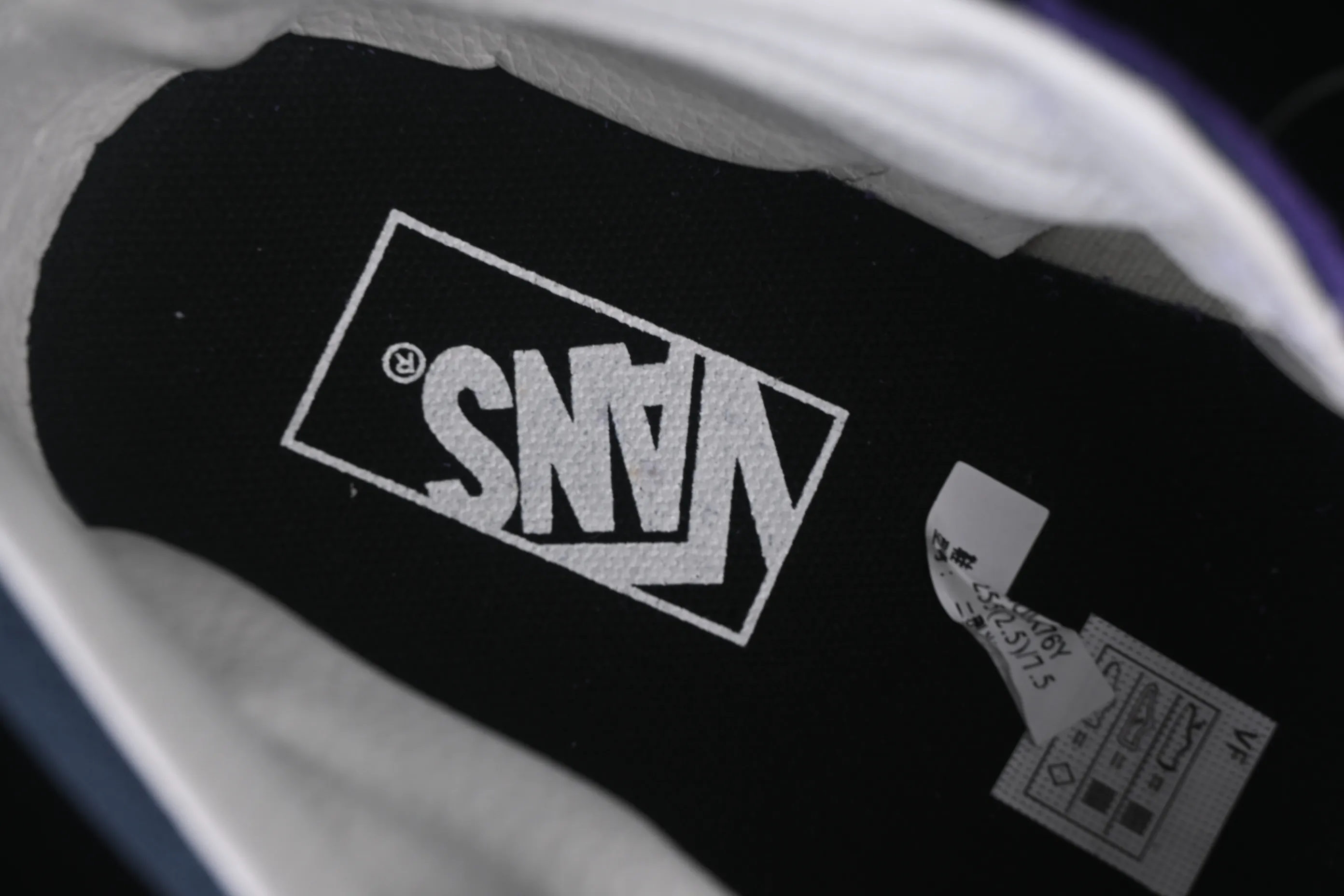 All categories Vans Vans Series Vans Mid Vans Sk8-Mid Vans China Casual Skateboard Shoes VN0A4UUK76Y